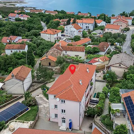 Beautiful Apartment In Dobrinja Lägenhet Malinska