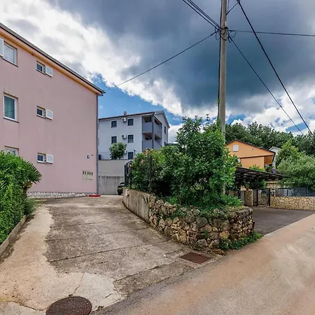 Appartement Beautiful Apartment In Dobrinja