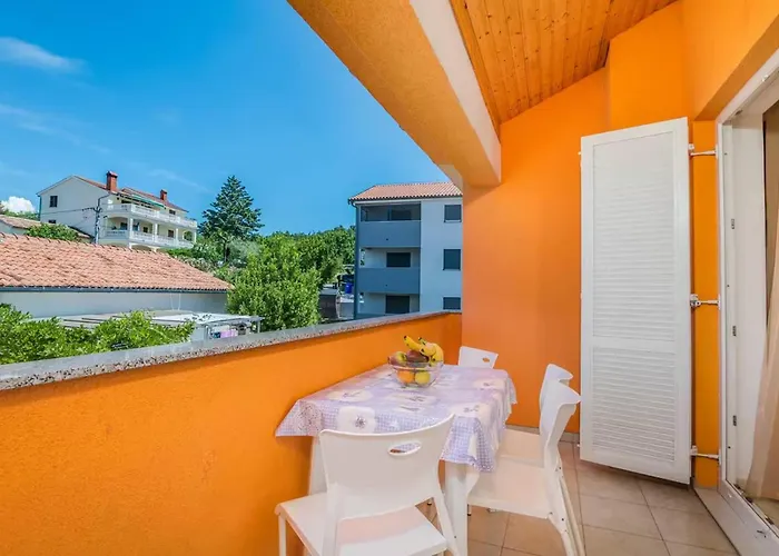 2 Bedroom In Dobrinja Апартаменты *