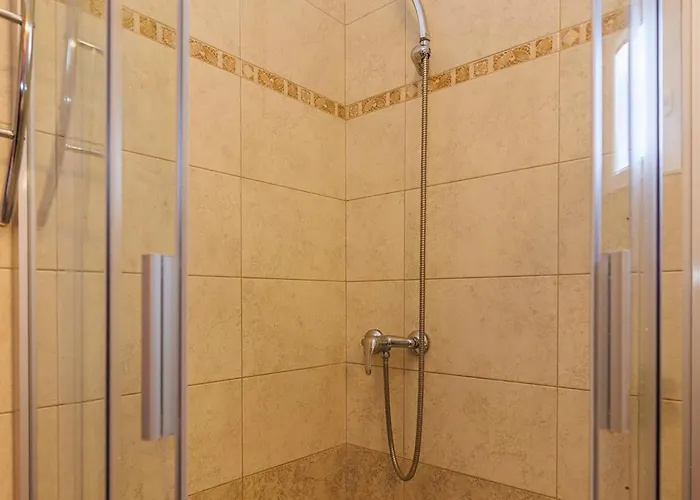 2 Bedroom In Dobrinja